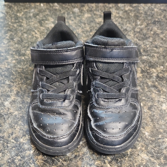 Nike Other - Nike Court Borough 9C Kids Sneakers Easy-On Air Force 1 Boys